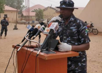 Police Arrests Female Gunrunner, Kidnapper Of Own Mother, And Other Kidnappers In Zamfara