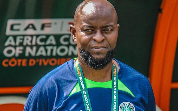 Former Super Eagle Coach Is Ready To Join In Nigeria Premier League