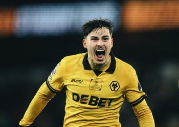 Shock at Molineux — Wolves Upset Villa and Shake Up the Premier League
