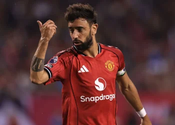 Bruno Fernandes equals assist record as Man Utd beat Nottingham Forest