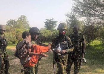 Troops surround Oyo forest, traps teachers students’ abductors