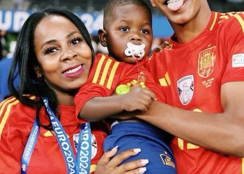 I dedicated my goal to my girlfriend and …- Lamine yamal