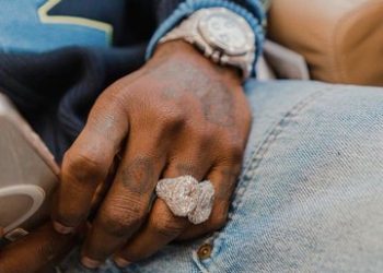 I will only get married to a woman who can …… – Burna boy gives condition