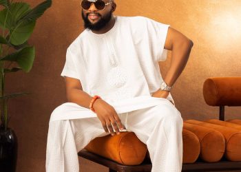 Singer David Jones Marks Birthday amid father’s day