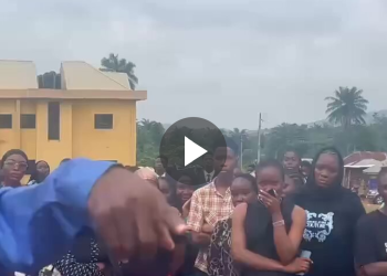 Let us go if you can’t take care of us –  Students Protest at Osun state for lack of medic care after loosing one of them