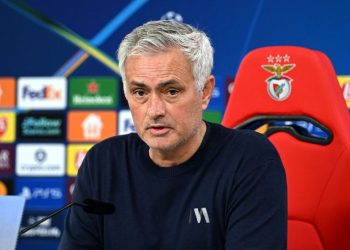 Transfer latest: Mourinho tells Real Madrid next player to get