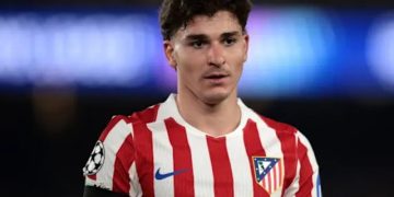 Julian Alvarez goes on strike to force Atletico Madrid exit