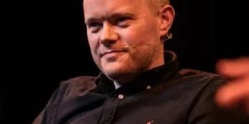 Premier League: Mark Goldbridge predicts surprise title winners, top five places